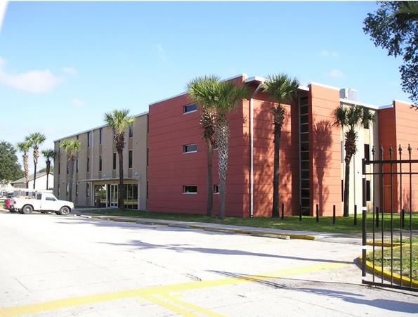 森林湖寄宿学校 Forest Lake Academy