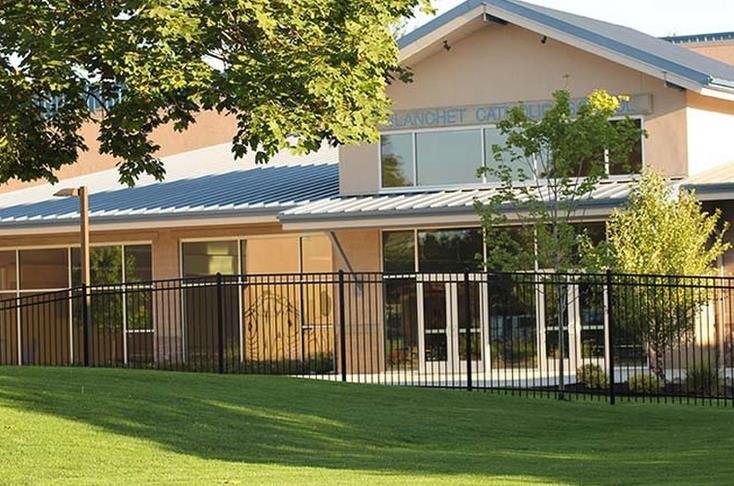 布兰琪特高中 Blanchet Catholic School